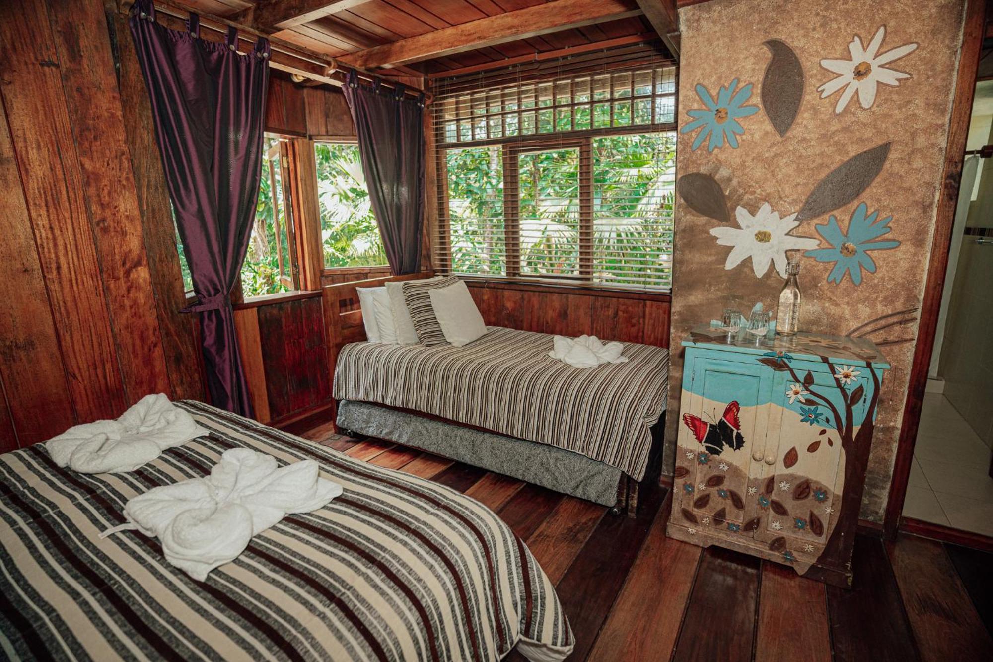 Mindo Garden Lodge And Wildlife Reserve Esterno foto