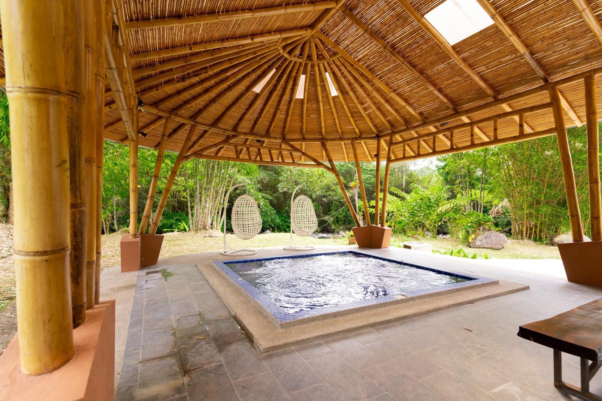 Mindo Garden Lodge And Wildlife Reserve Esterno foto